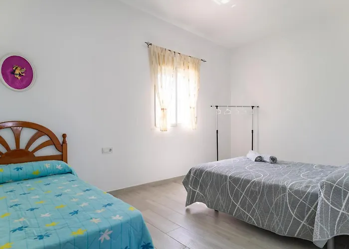 Olvera Nyaraló